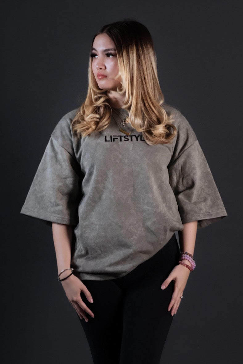 “ESSENTIAL” OVERSIZED TEE (Grey)